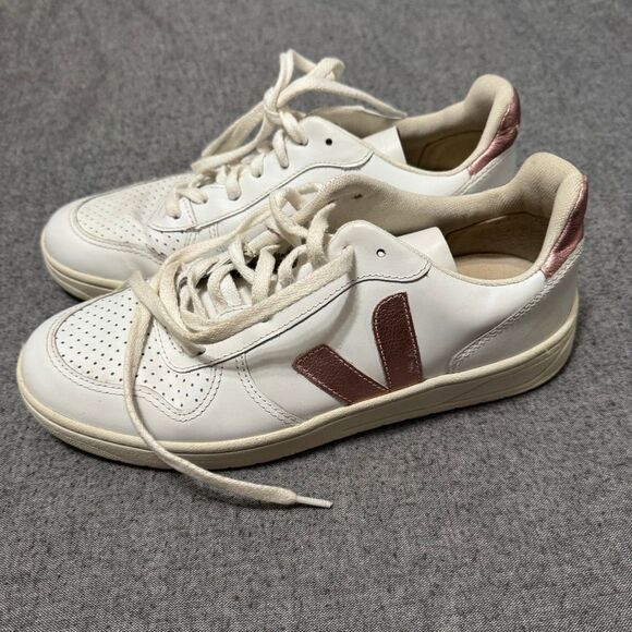 Veja V-10 Sneakers in white with metallic pink size women’s 10 - Picture 2 of 10